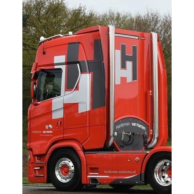 Polyester backplate Scania Nextgen S