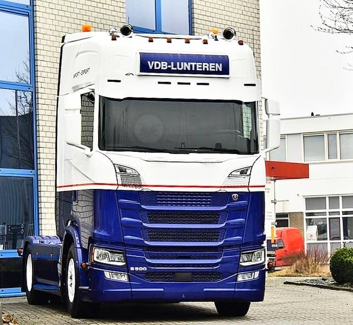 LED-Leuchtkasten 125 × 30 × 15 cm Aerosign