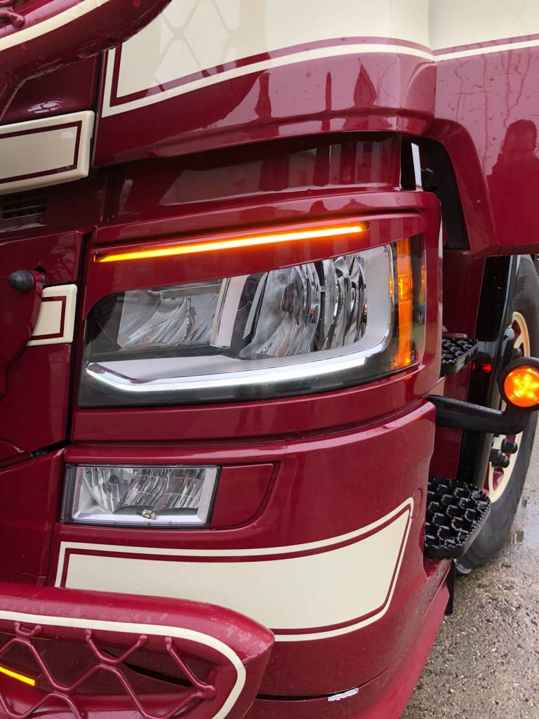 Brewki do reflektorów Scania Nextgen