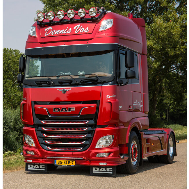 Neon dachowy LED DAF SSC 146x28,5cm