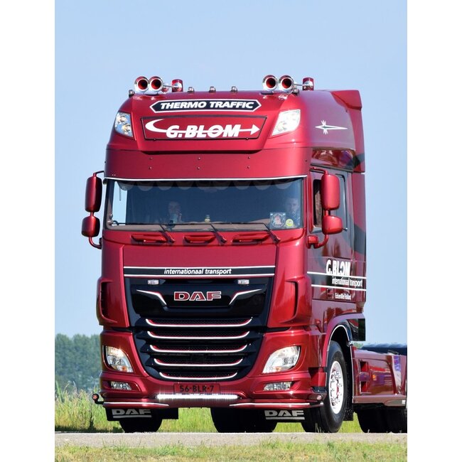 Neon dachowy LED DAF SSC 146x28,5cm