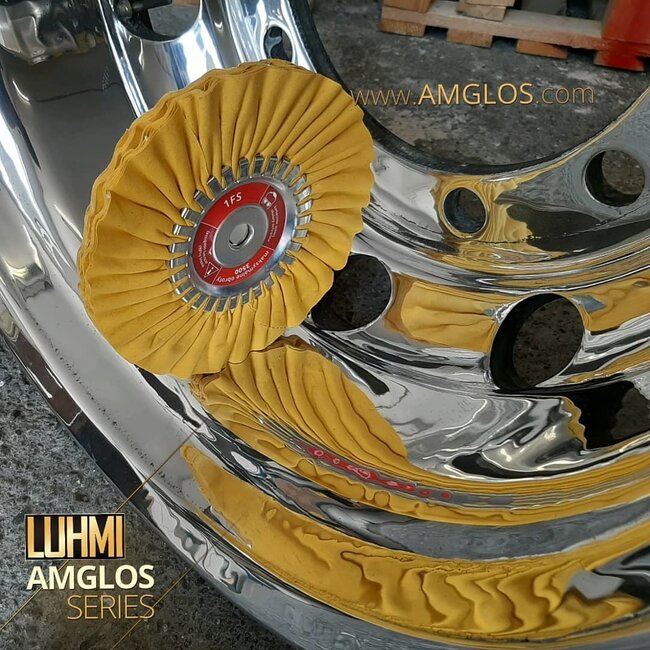 3 Step polishing products in 1 box by Luhmi