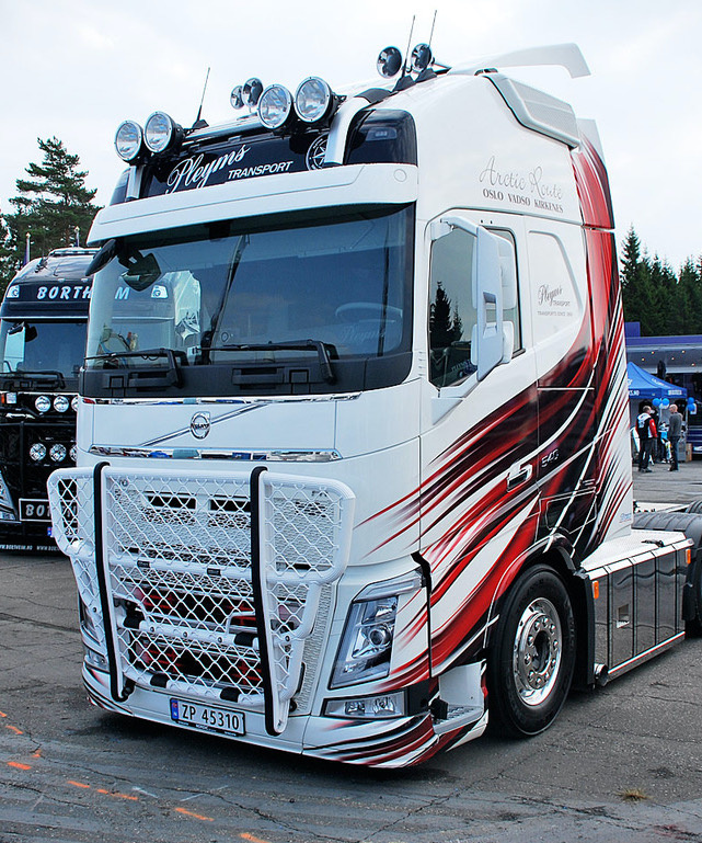 Przednie orurowanie Trux Volvo FH4 / FH5