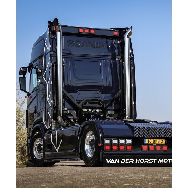 Strands Izeled LED taillight with red lens