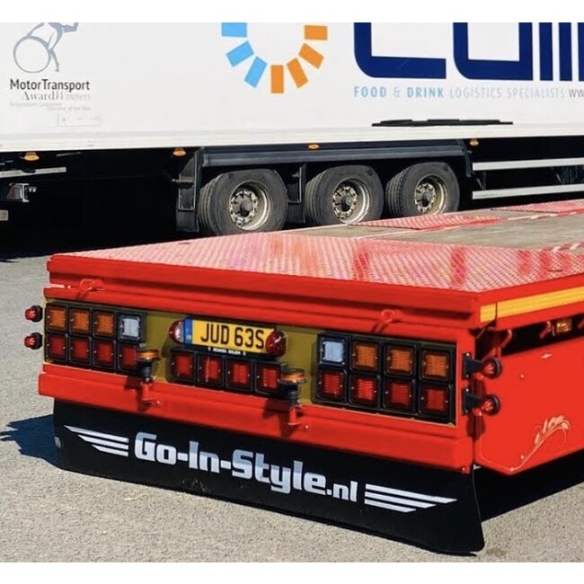 Gumowa obudowa do podwójnej lampy kwadratowej Strands Izeled