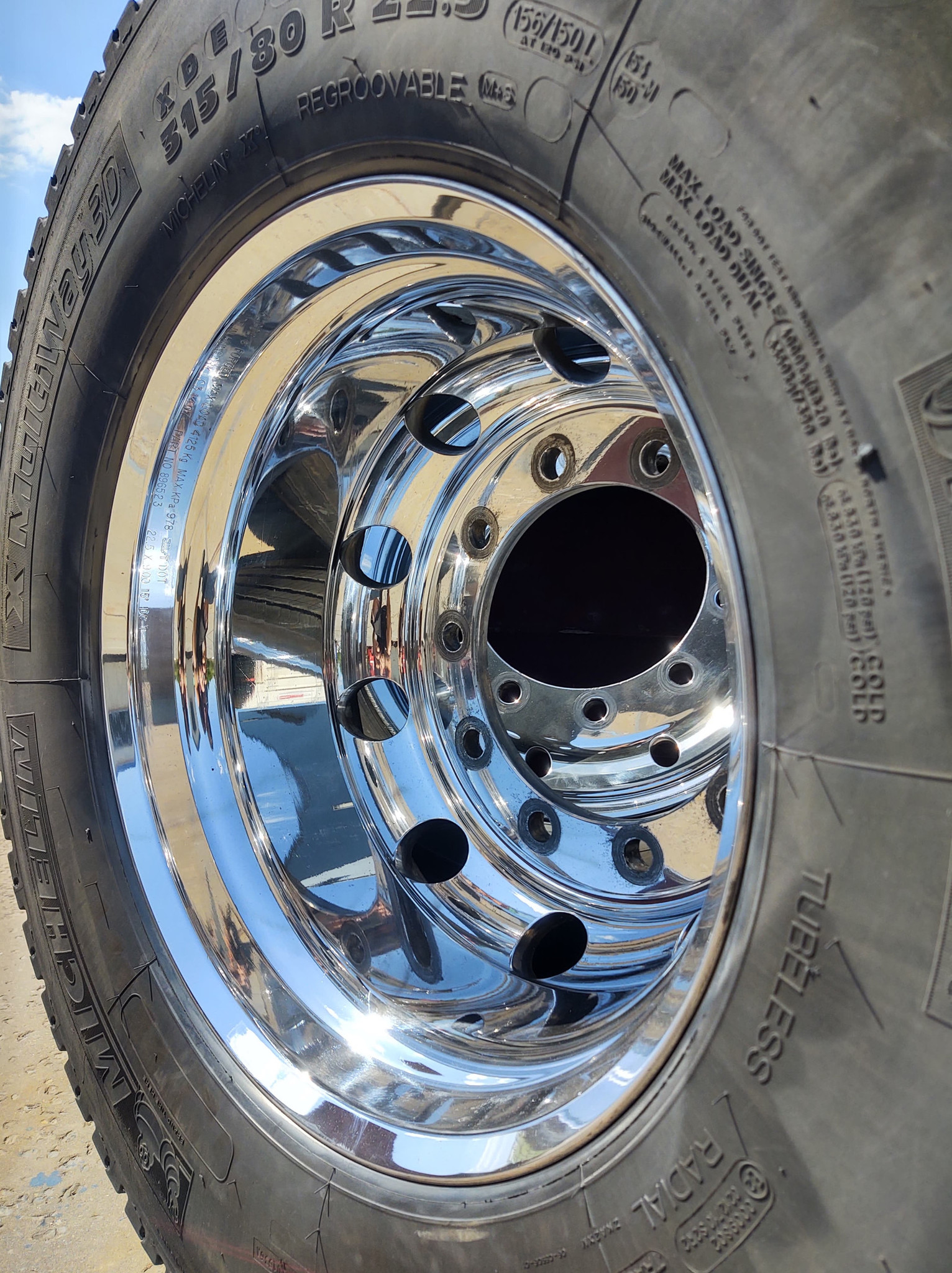 Luhmi Duragloss All Wheel Wax