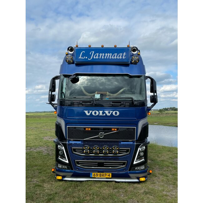 Ledson Sarox 9+ verstraler met oranje en wit stadslicht!