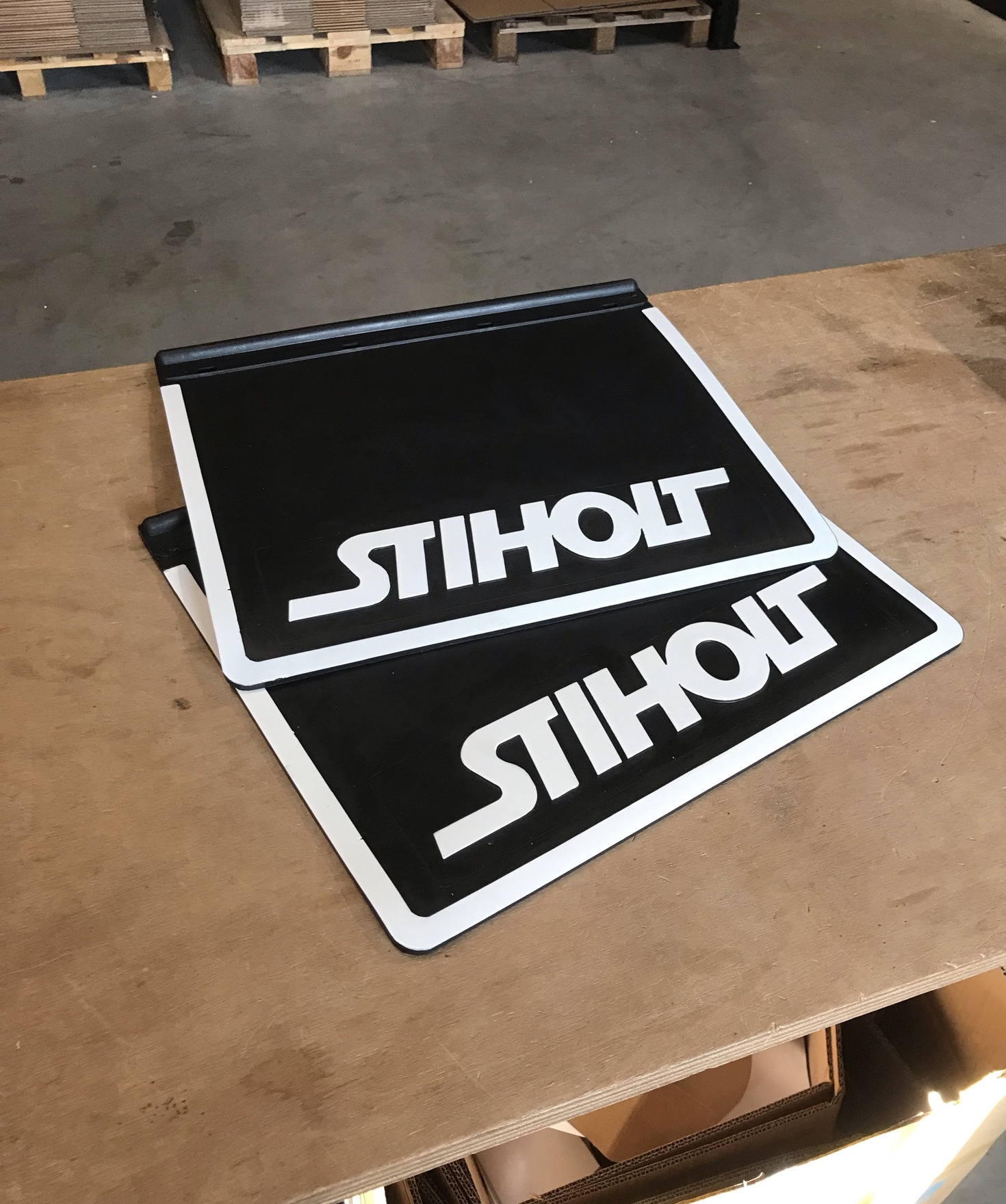 Stiholt Chlapacz Stiholt 40x35cm (komplet)