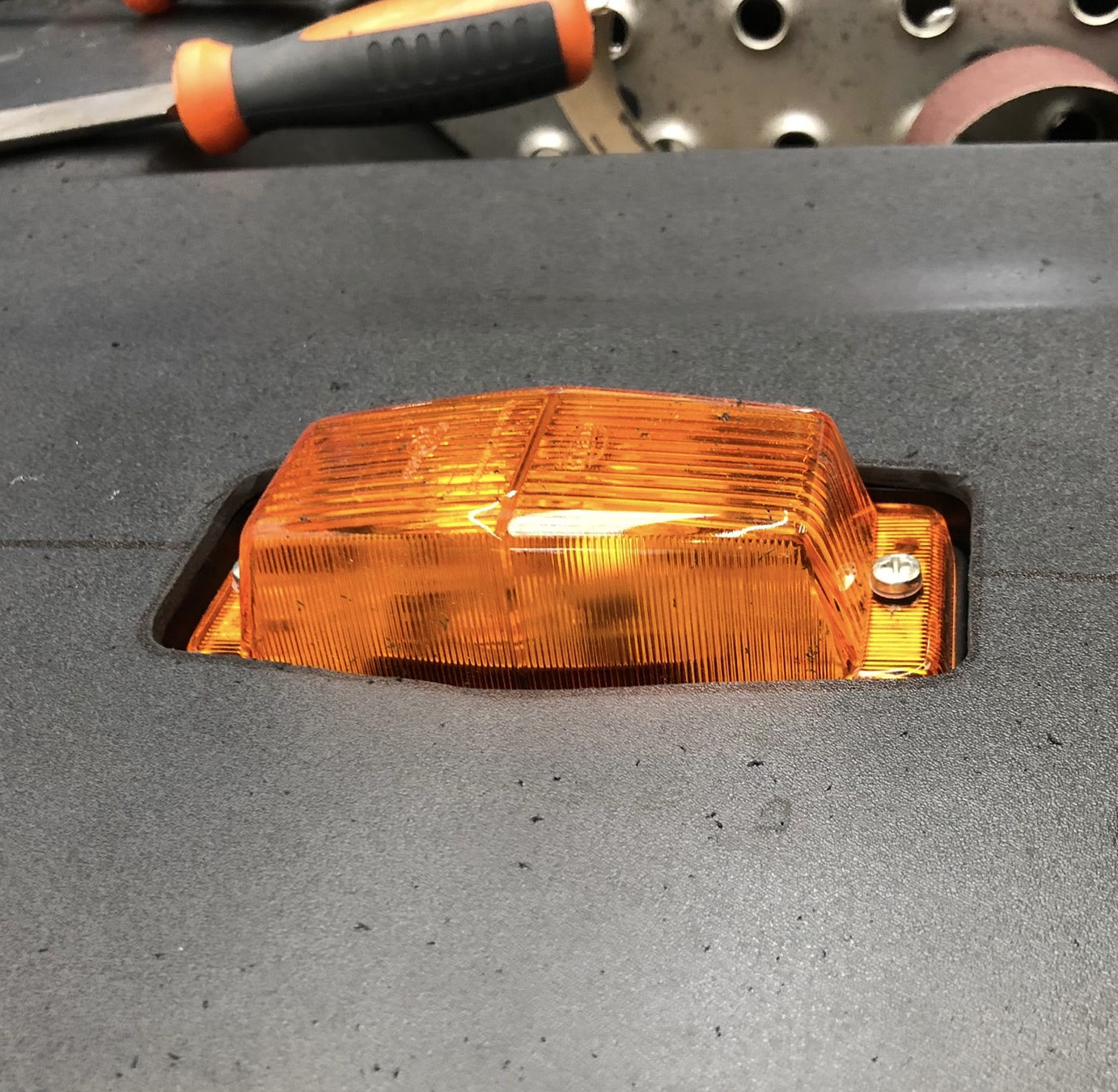 Ramka montażowa GIS do świateł obrysowych double burner