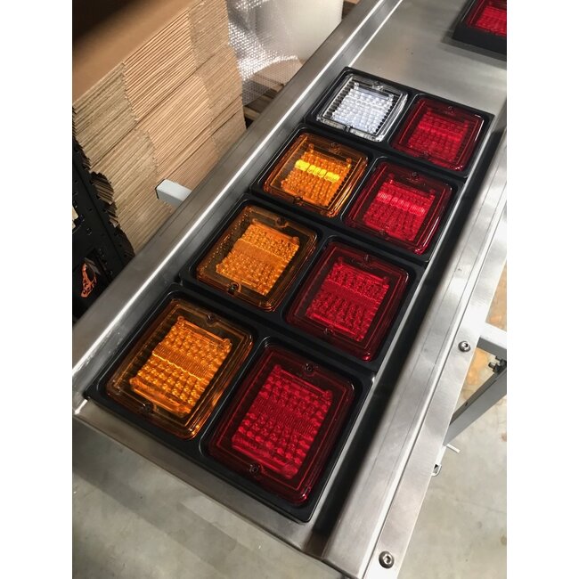 Turbo Truckparts rammonterad bakre stötfångare med fästen (rostfritt stål)