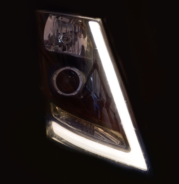 Oranje of warm wit LED dagrijverlichting Volvo FH4 +2016