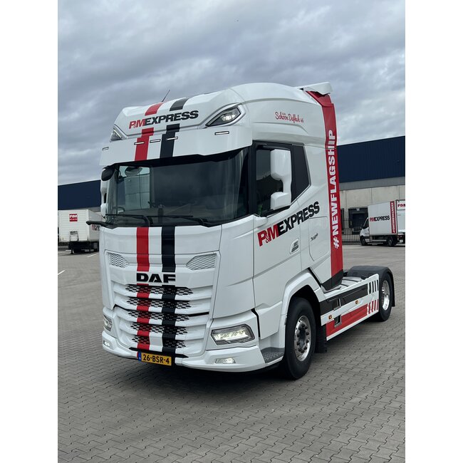 Fox Parts Sunvisor DAF XG+ 30cm