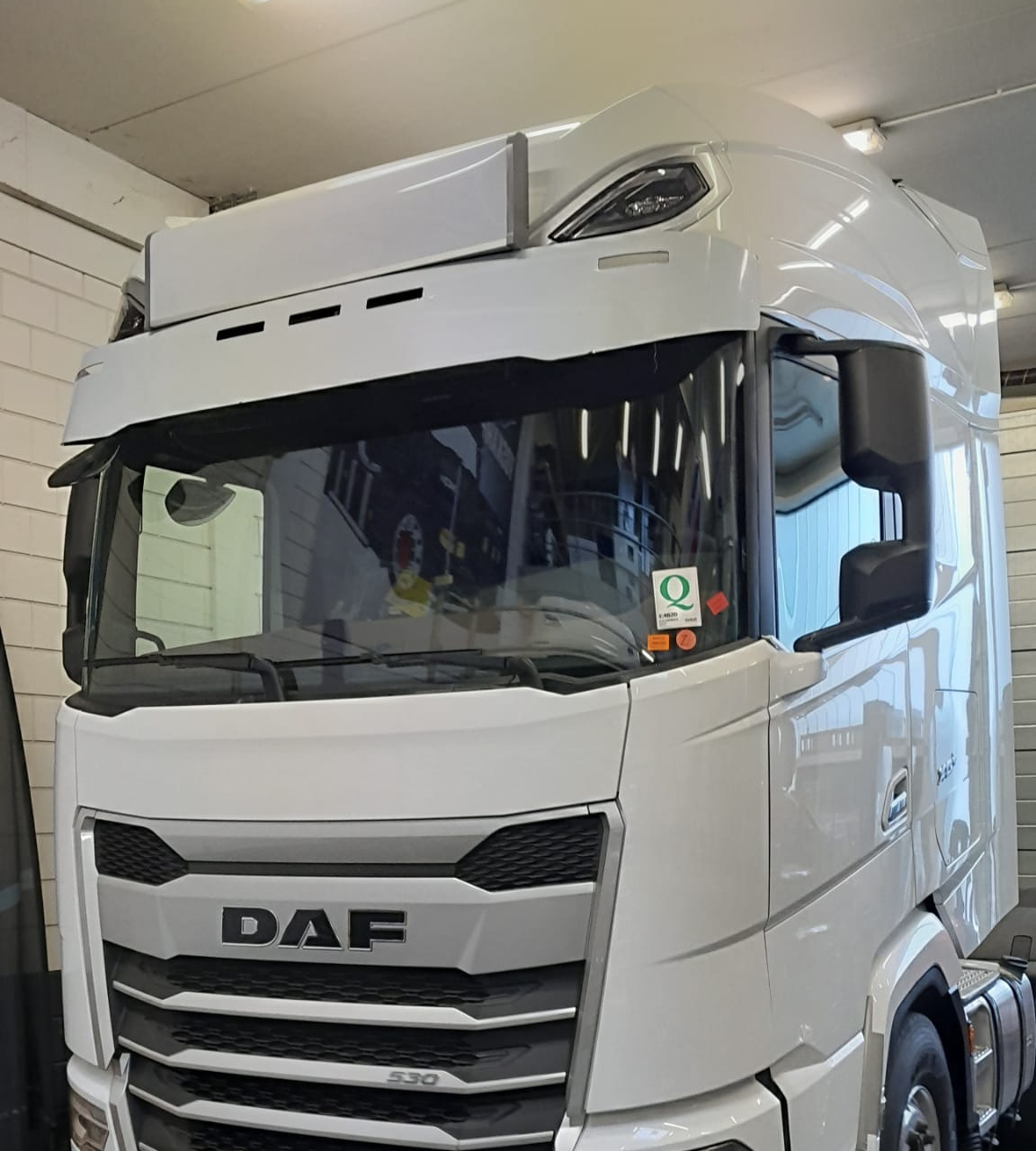 Lightsign brackets NG DAF XF/XG/XG+ (set) for Fox Parts sun visor