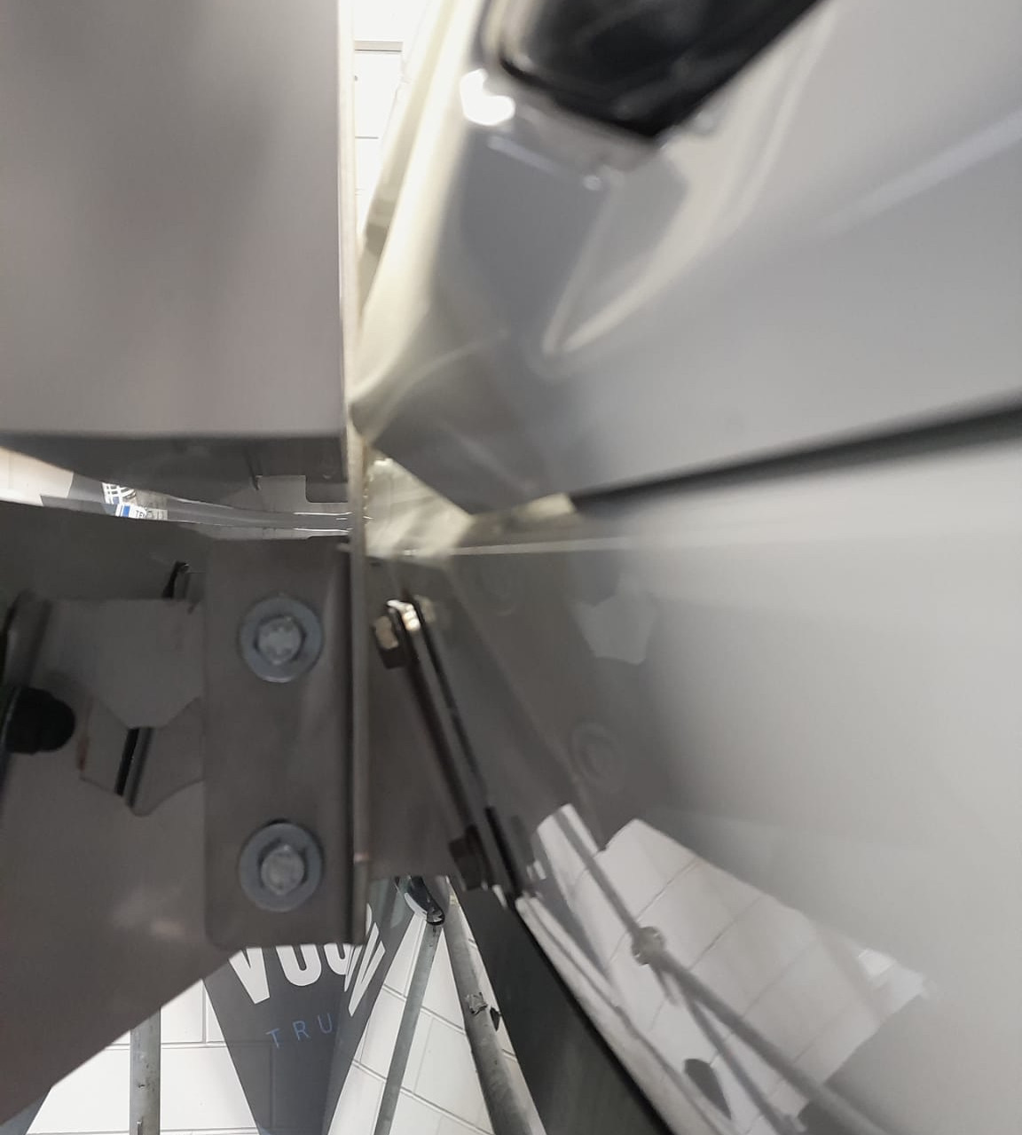 Lightsign brackets NG DAF XF/XG/XG+ (set) for Fox Parts sun visor