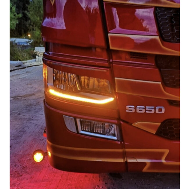 Dagrijverlichting Scania NG wit/oranje/flitser
