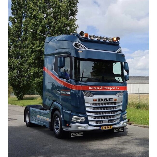 Osłona przeciwsłoneczna Fox Parts DAF XG+ 30 cm