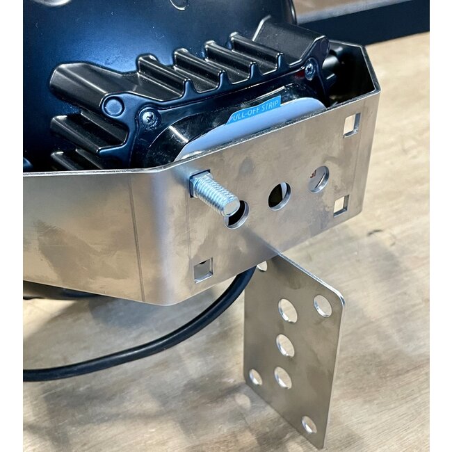 Verstralersteun voor grill- of dak montage