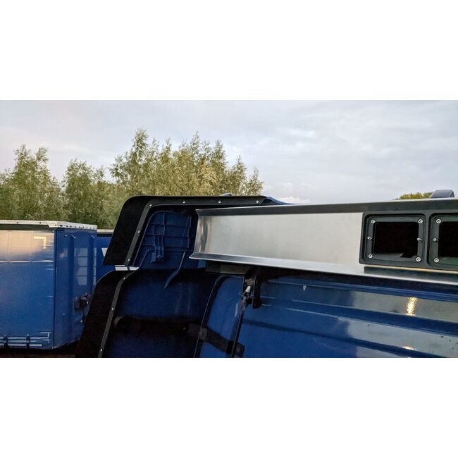 Barre lumineuse de toit avec aileron et cadres pour Scania NG de Turbo Truckparts