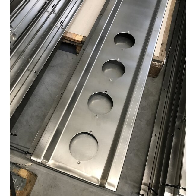 Pare-chocs arrière Turbo Truckparts Frame avec 8 trous ronds (acier inoxydable)