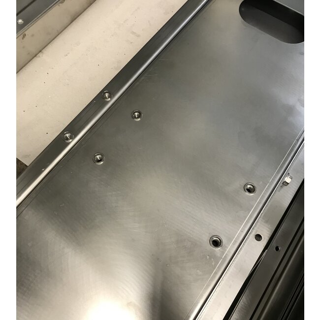 Turbo Truckparts Frame bagkofanger med 8 runde huller (rustfrit stål)