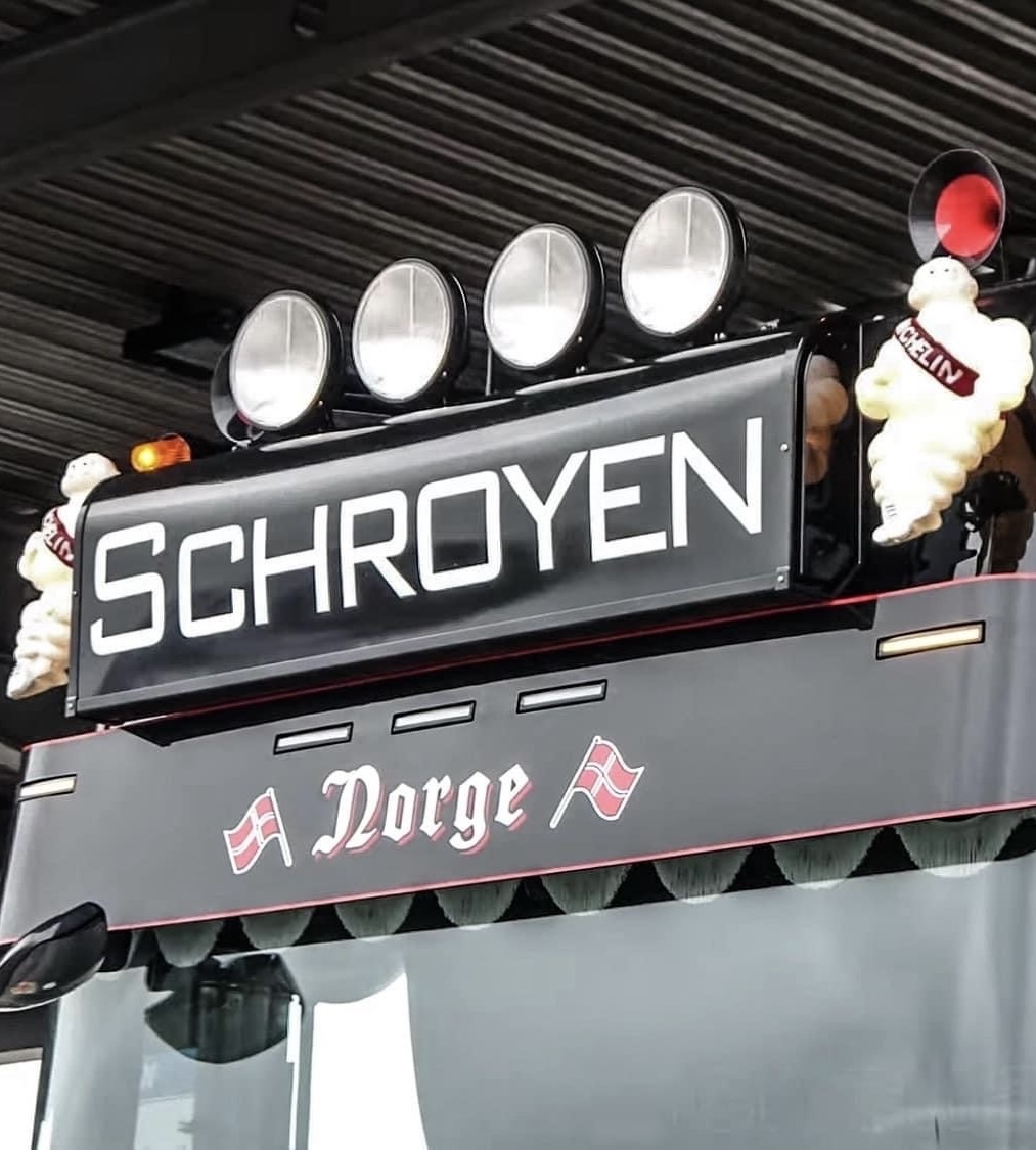 Support pour 4, 5 ou 6 feux à placer au-dessus de l'enseigne caisson lumineux