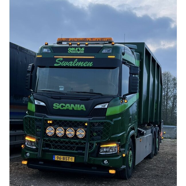 Strands Siberia Night Ranger Scheinwerfer 9 Zoll