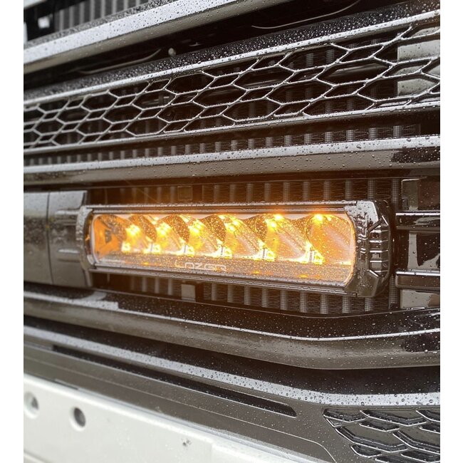 Lazer Triple-R 850, svart, med positionsljus, 322 mm