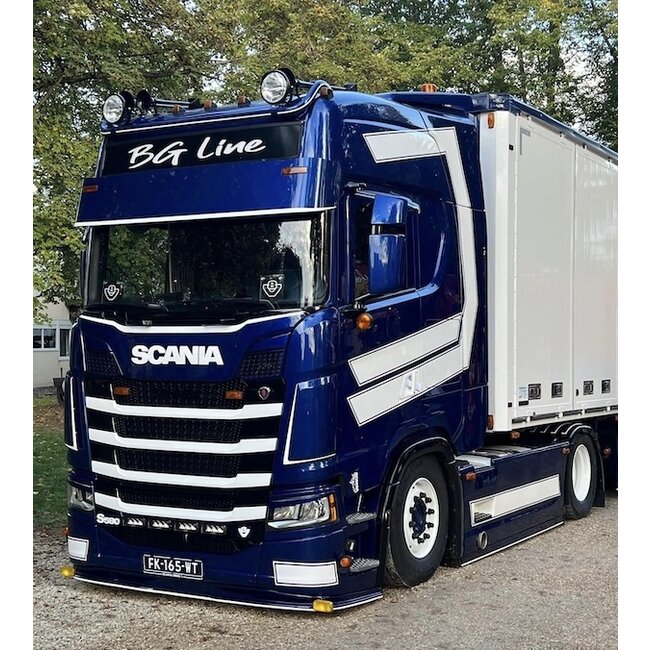 Fox Parts Sonnenblende Scania NG gerade 39 cm