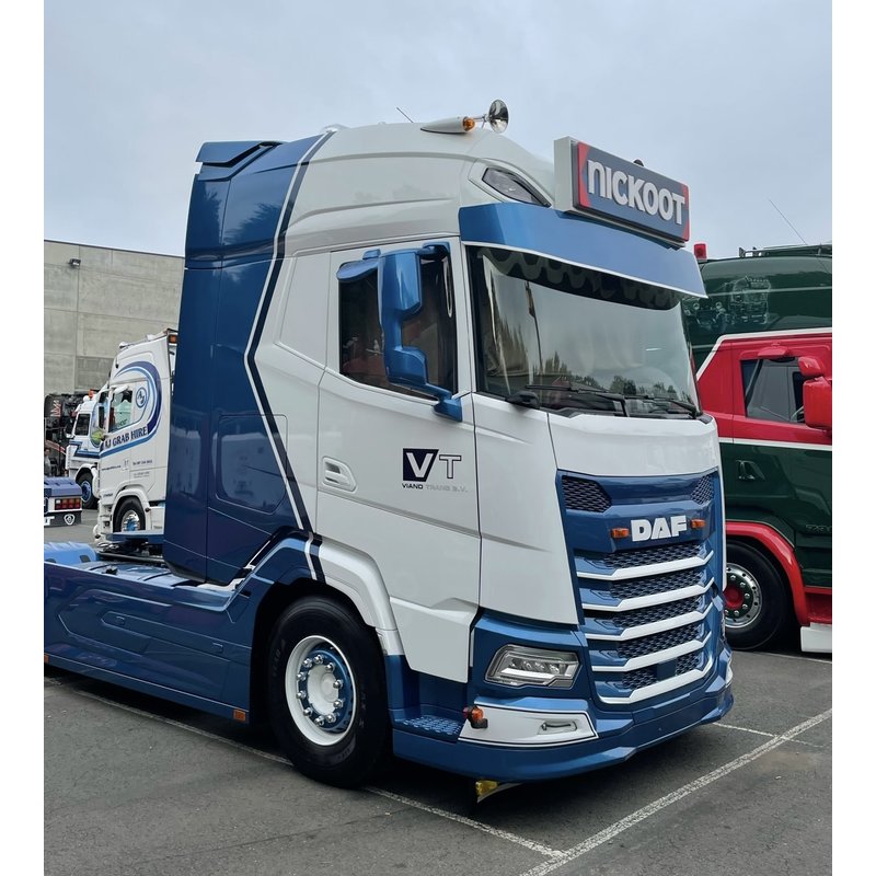 Solskärm passar DAF XF/XG Typ 1