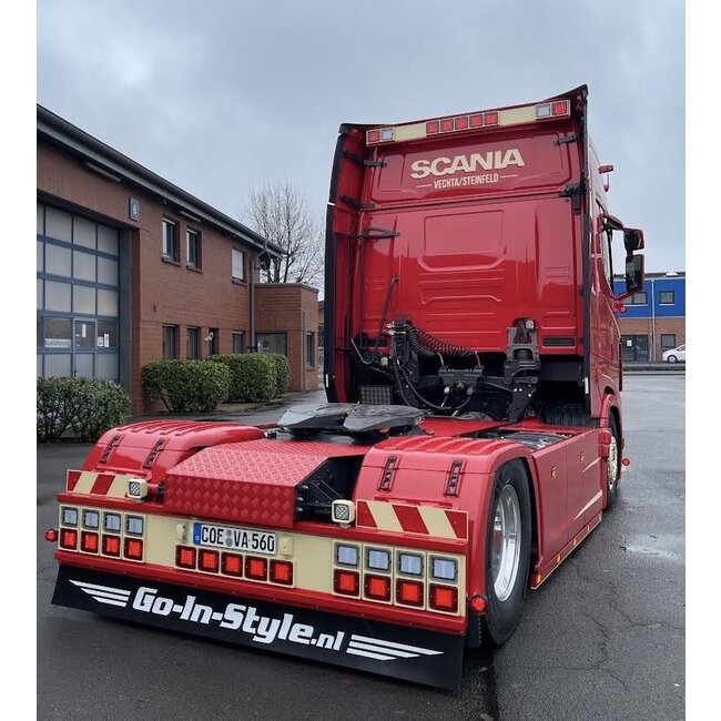 Barre lumineuse de toit avec aileron et cadres pour Scania NG de Turbo Truckparts