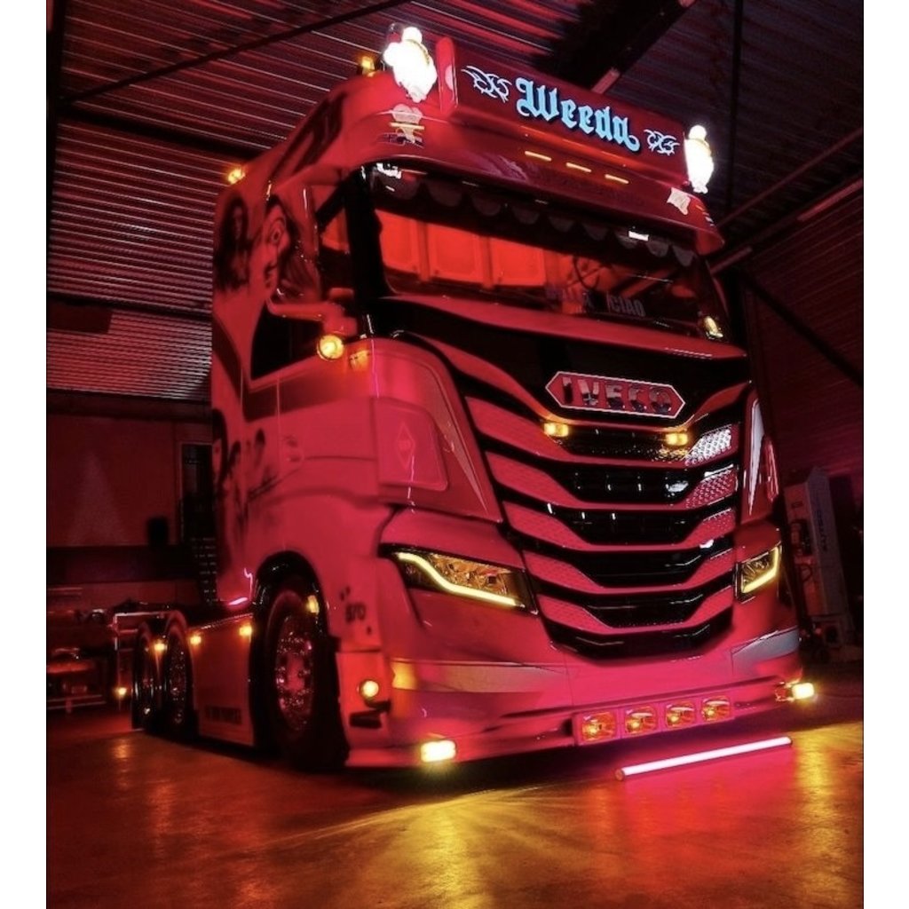 Iveco Oranje dagrijverlichting voor de Iveco S-Way