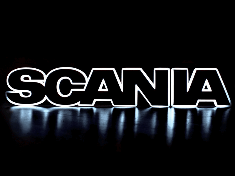 Beleuchtetes Scania-Emblem