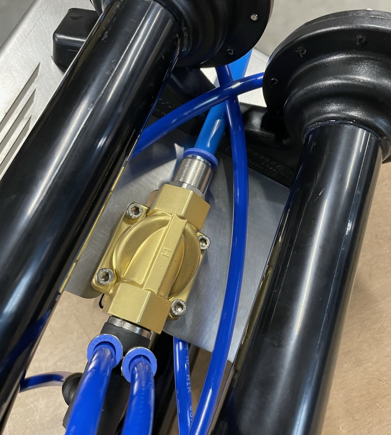 RVS Steun voor Hornblasters Shocker XL