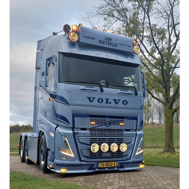 Plaque frontale Volvo FH5 type 3 (lettres Volvo)