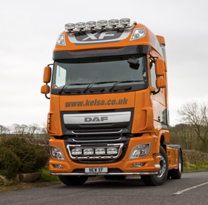 Kelsa HiBar DAF XF105 und 106 Super Space Cab inklusive Verkabelung