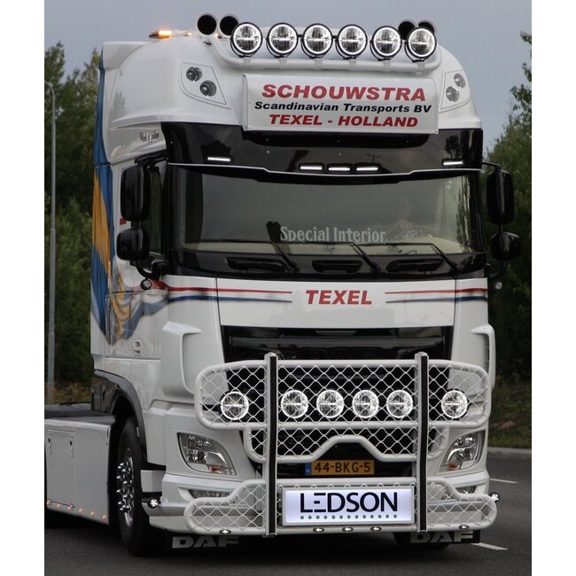 Kelsa HiBar DAF XF105 und 106 Super Space Cab inklusive Verkabelung