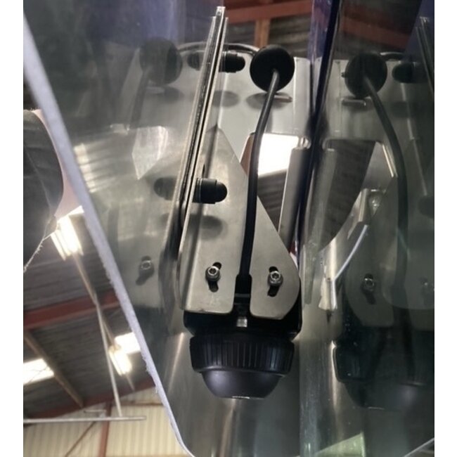 Kamerahalterung für Scania NG mit Sonnenblenden von Fox Parts