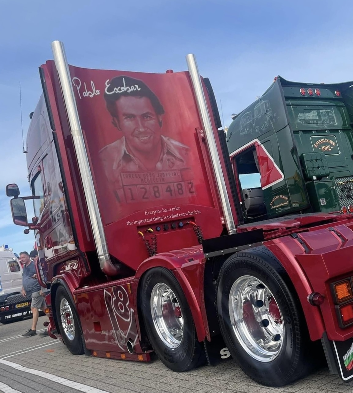 Backplate for Scania R series Topline