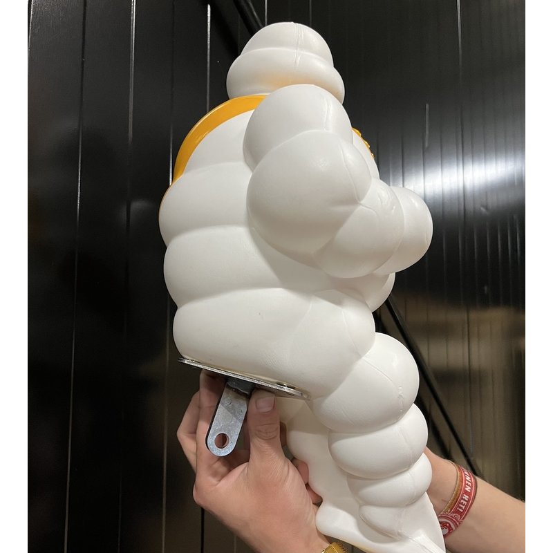 Système éclairage pour Pop Michelin bibendum