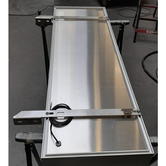 Supports d'enseigne caisson lumineux NG DAF XF / XG pour visière d'origine et Solarguard (lot)