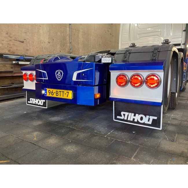 Turbo Truckparts-bakljussystem med runda lyktor (sats)