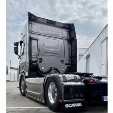 Turbo Truckparts Izeled-ljusramp, Scania NG R/S-serien inklusive fästram