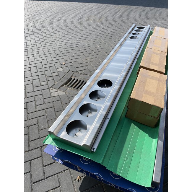 Turbo Truckparts achterbumper ronde hamburger lampgaten (RVS)