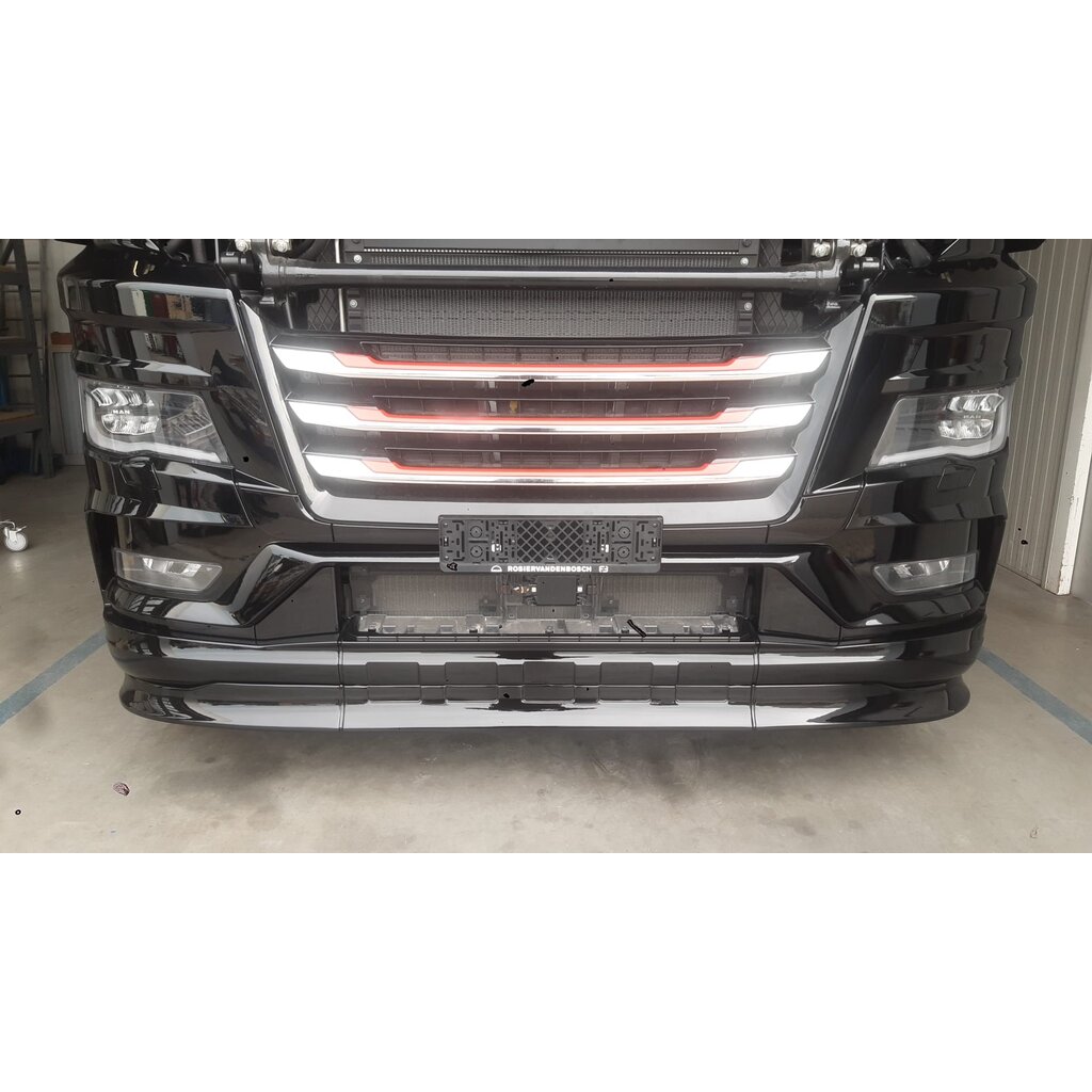 Turbo Truckparts Turbo Truckparts onderspoiler voor de MAN TGX