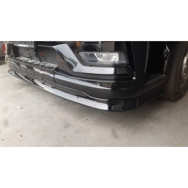 Turbo Truckparts onderspoiler voor de MAN TGX