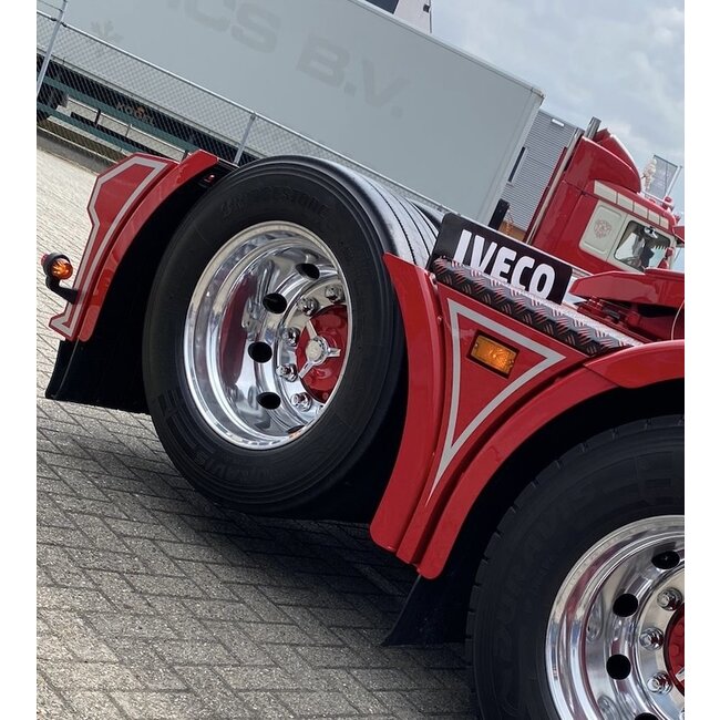 Bavette IVECO 63 x 35 cm