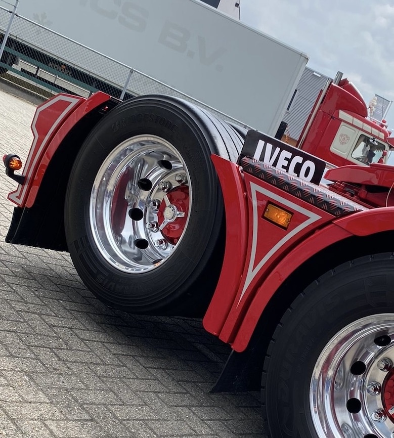 Mudflap IVECO 63 x 35cm