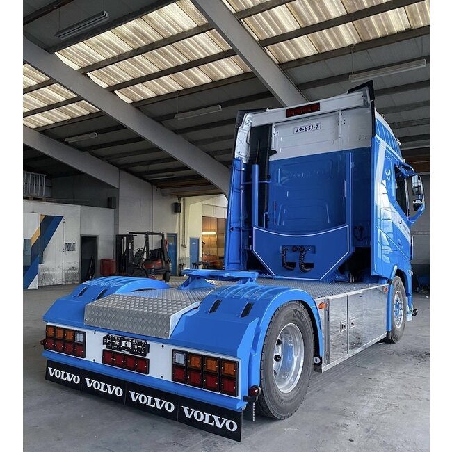 Turbo Truckparts Heckstoßstangenrahmen mit Halterungen (Edelstahl)