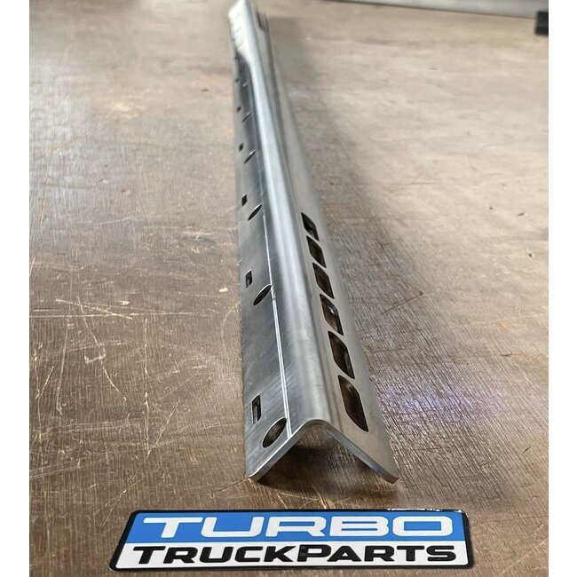 Kørelysbeslag til 4, 5 eller 6 kørelys over lysskiltet