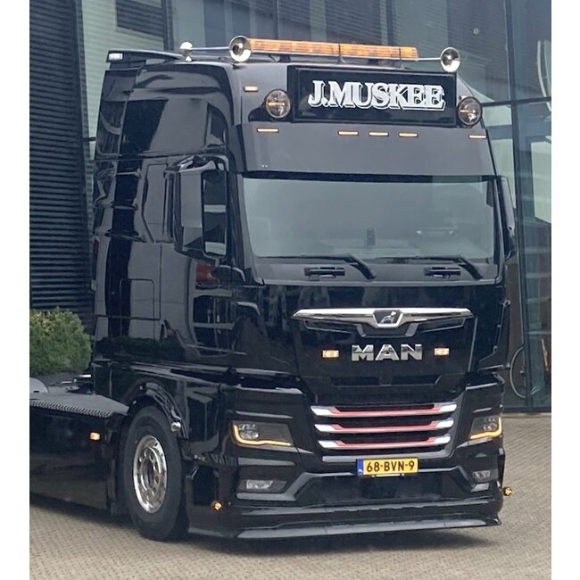 Fox Parts Sonnenblende für den MAN TGX 2021 – Glatt